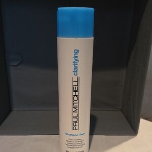 Paul Mitchell Clarifying Shampoo with Blue Cap